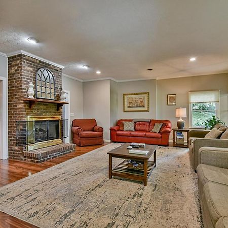 South Asheville Home With Hot Tub Just 11 Miles To Downtown Zewnętrze zdjęcie