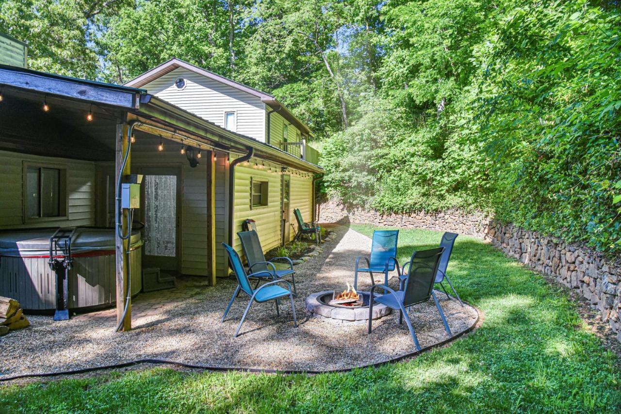 South Asheville Home With Hot Tub Just 11 Miles To Downtown Zewnętrze zdjęcie